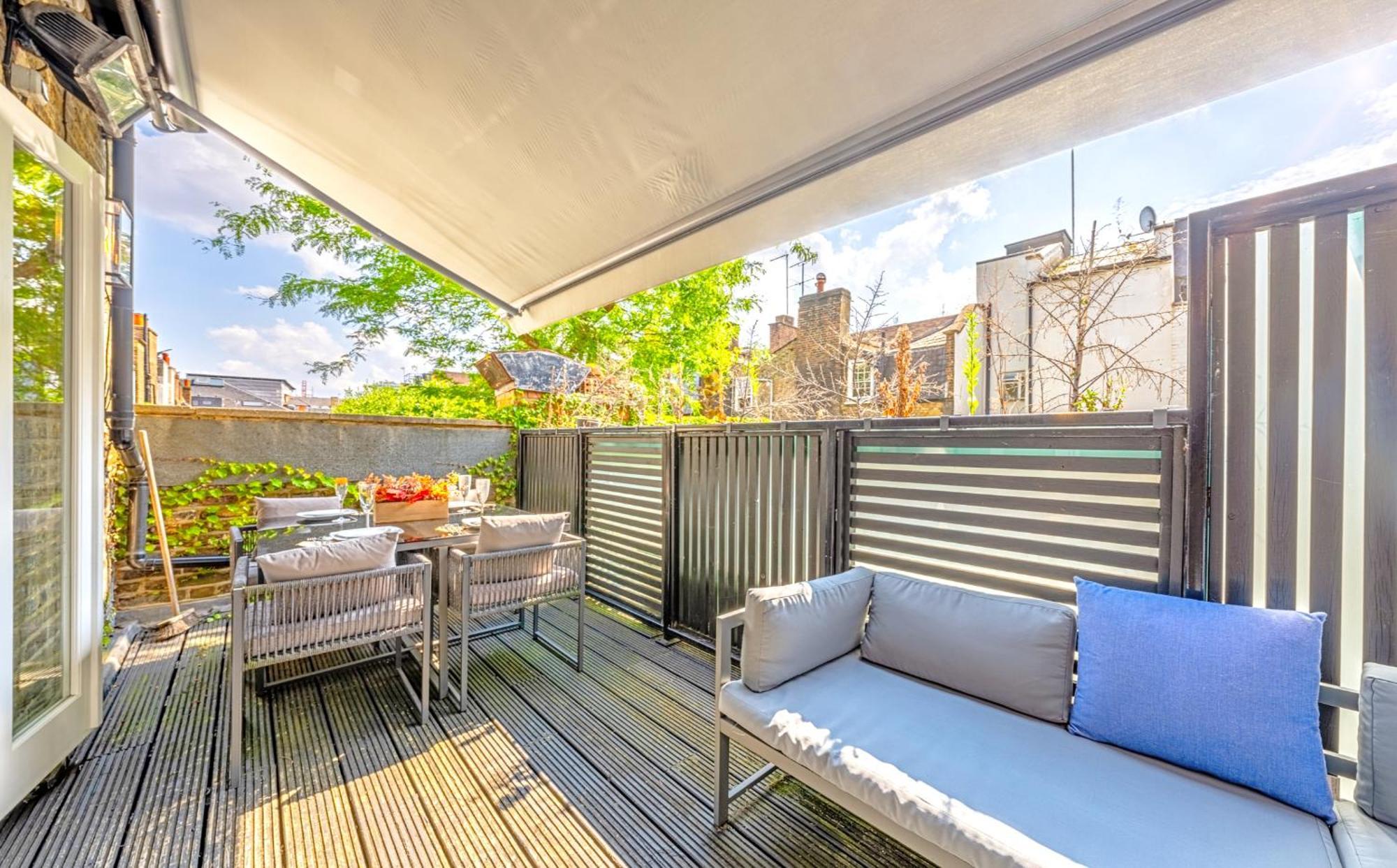 Designer Victorian Flat With Large Terrace Apartment ลอนดอน ภายนอก รูปภาพ