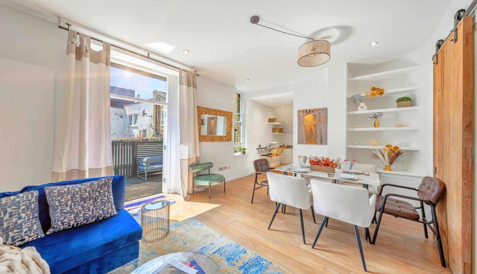 Designer Victorian Flat With Large Terrace Apartment ลอนดอน ภายนอก รูปภาพ
